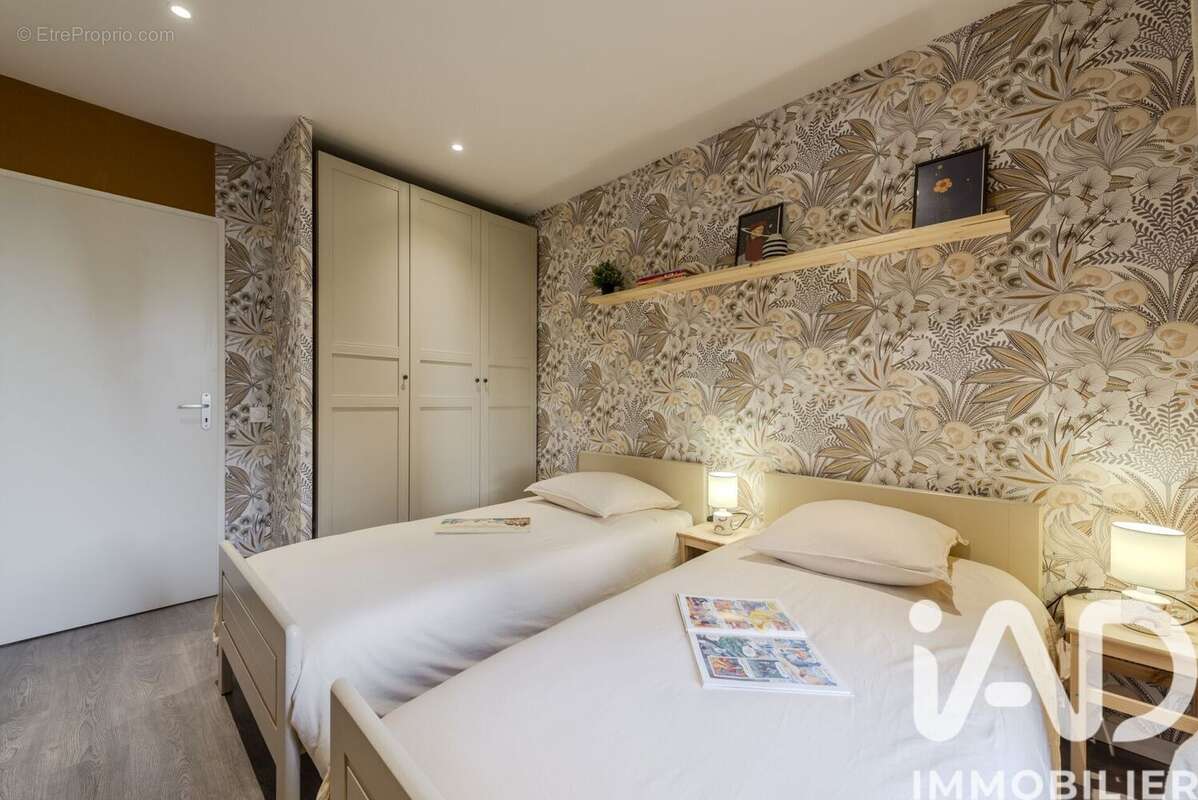 Photo 8 - Appartement à BUSSY-SAINT-GEORGES