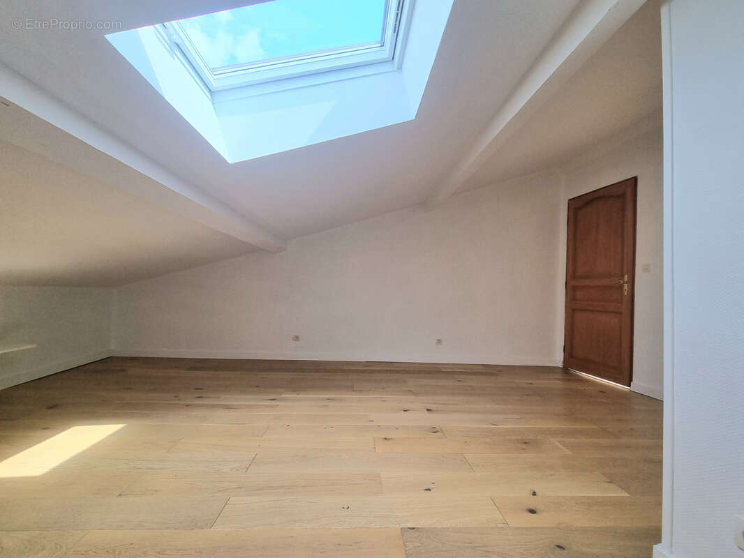 Appartement 120 m2 avec jardin - photo 11