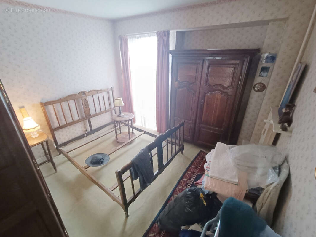 Appartement T5 avec garage et cave - photo 8