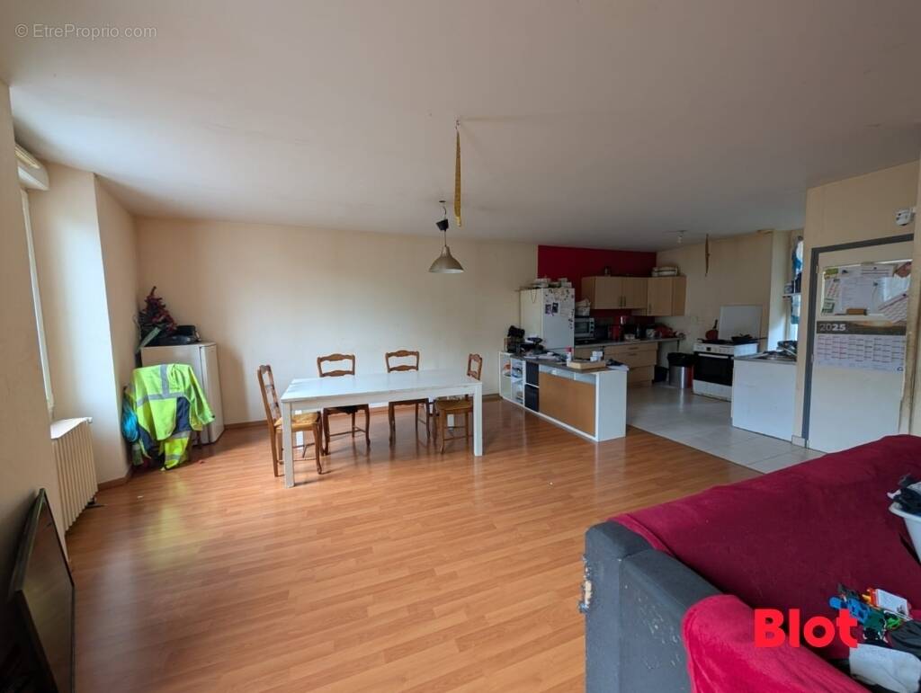 Appartement à MESSAC