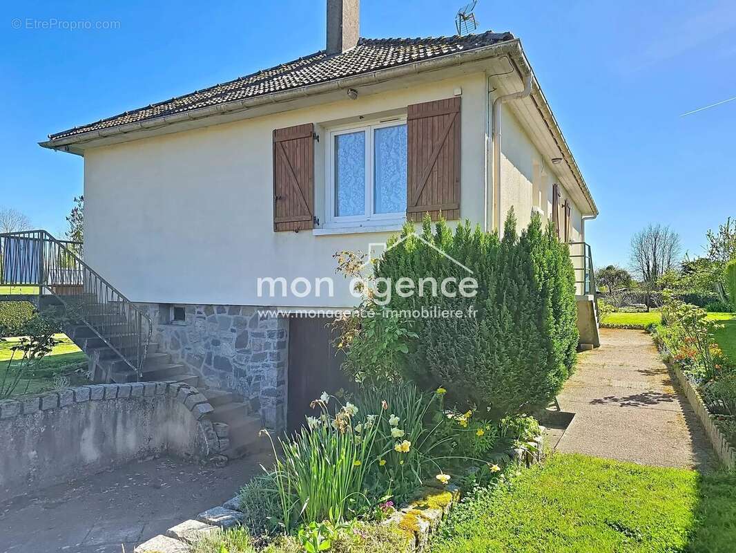 Maison à MATHONVILLE