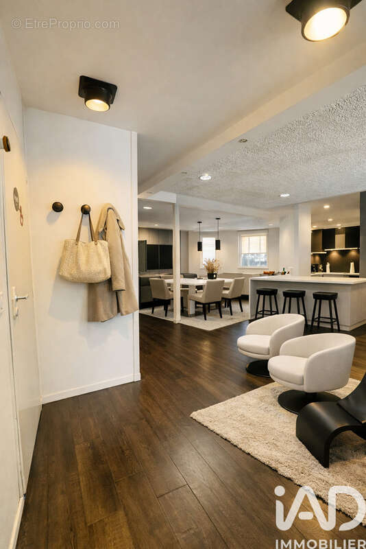 Photo 2 - Commerce à METZ