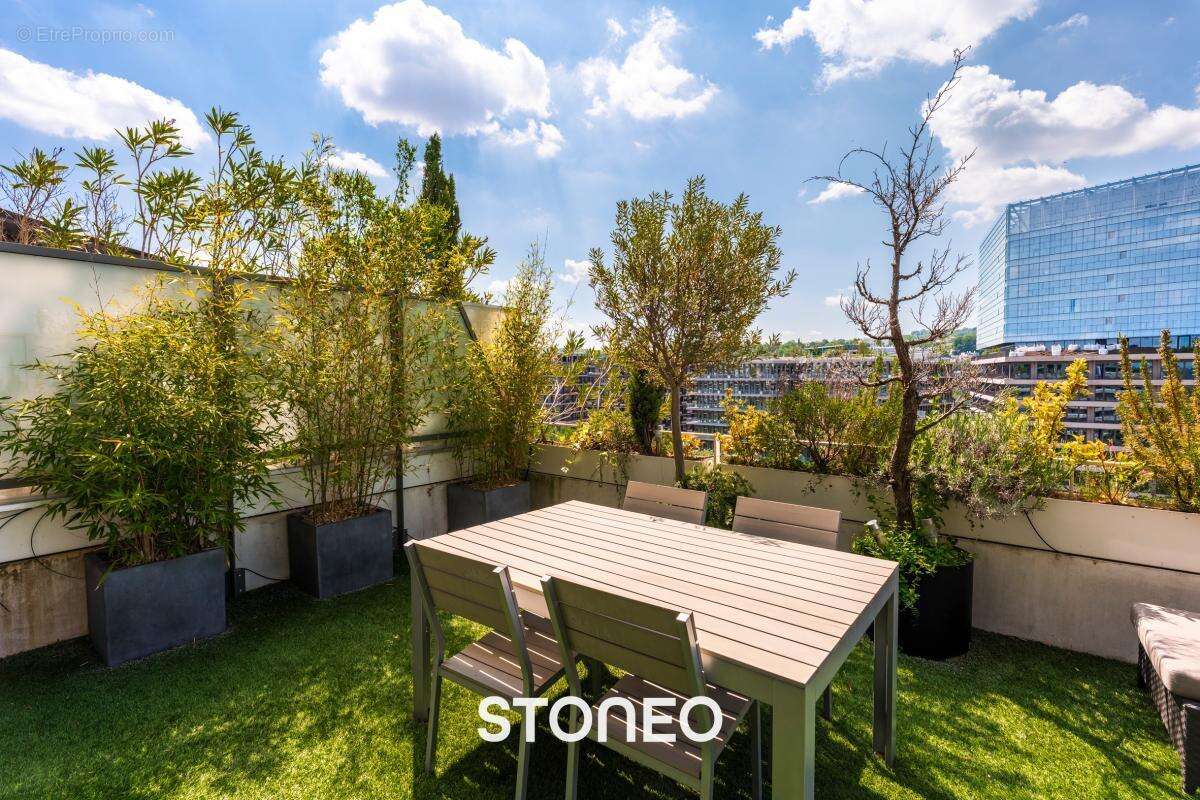 Appartement à BOULOGNE-BILLANCOURT