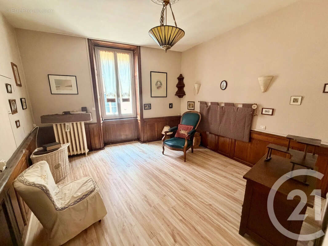 Appartement 94 m² à Annonay  - photo 3