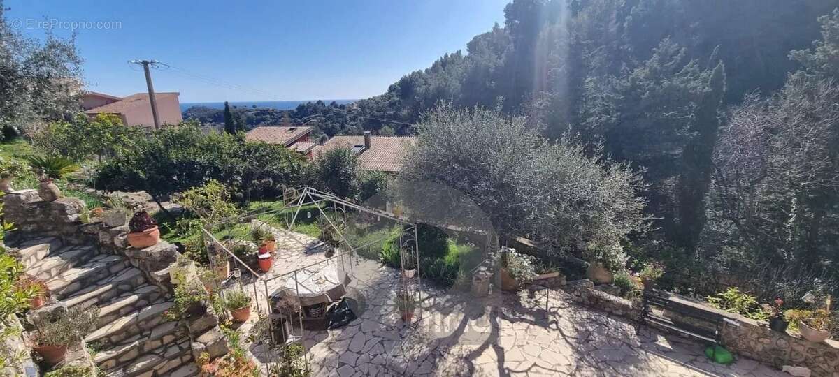 Maison à MENTON
