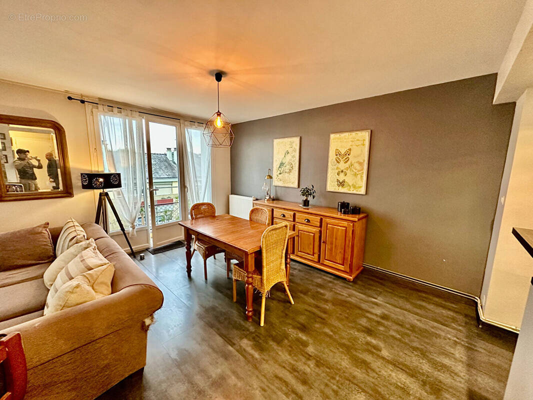 Appartement à LAVAL