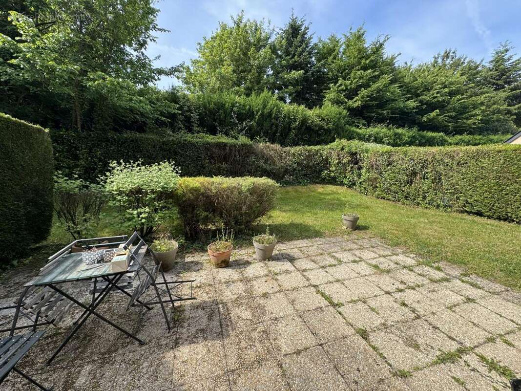 Maison 86 m² à Pont-L'eveque  - photo 3