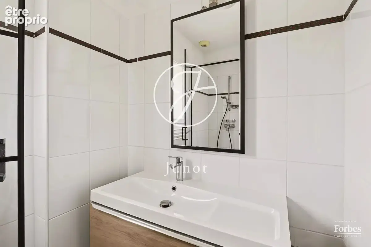 Chatou - GARE - Maison - 4 chambres - 207m² - Terrain 240m². - photo 9