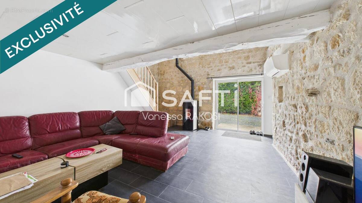 Photo 1 - Maison à SAINT-SAVINIEN