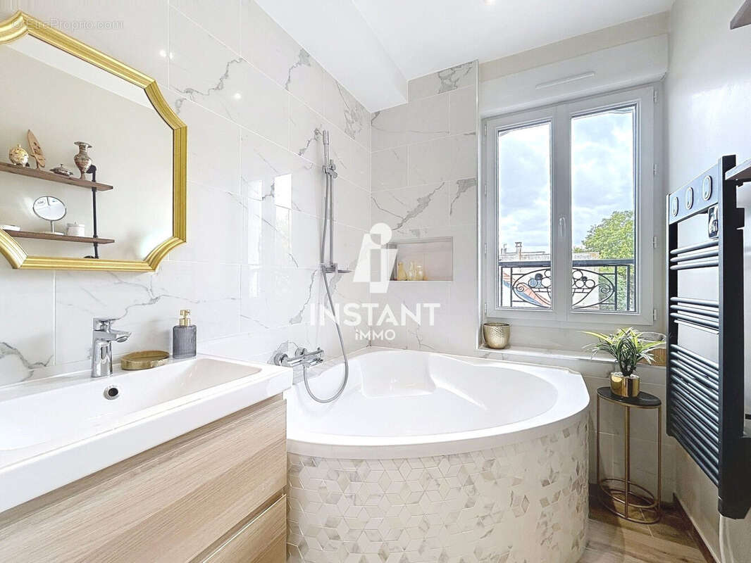 Appartement à BONNEUIL-SUR-MARNE