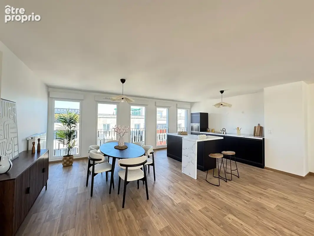 Dernier étage avec terrasse - 124 m² - hypercentre - photo 4