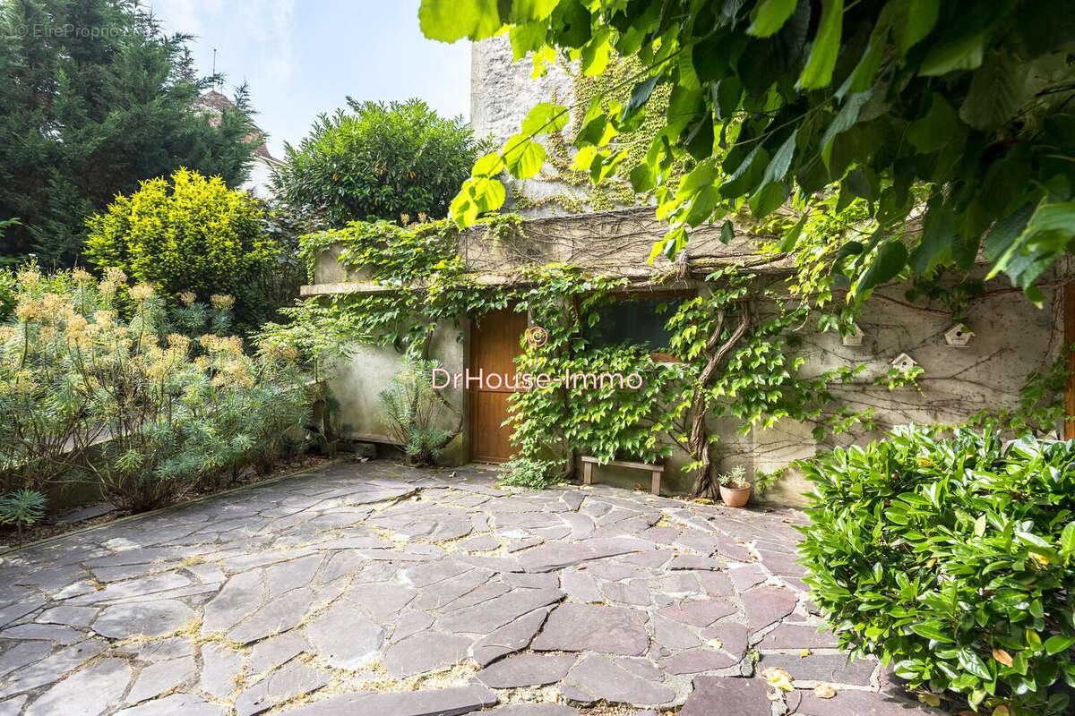 Maison à MANTES-LA-JOLIE