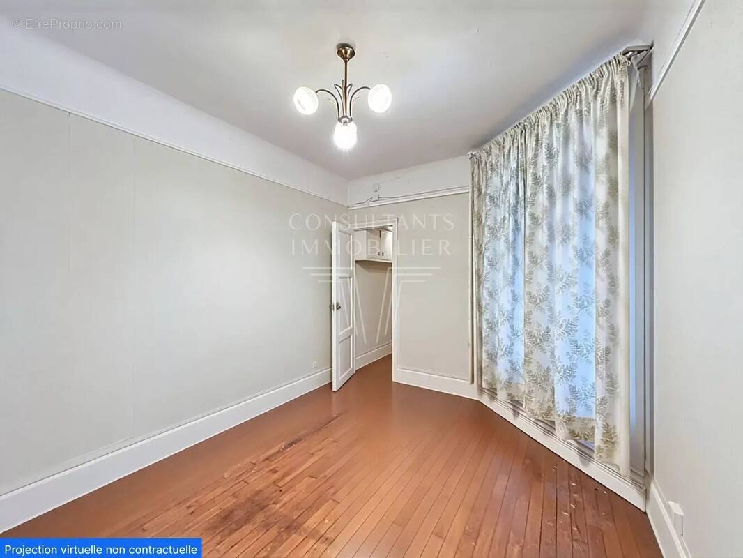 Appartement à LEVALLOIS-PERRET