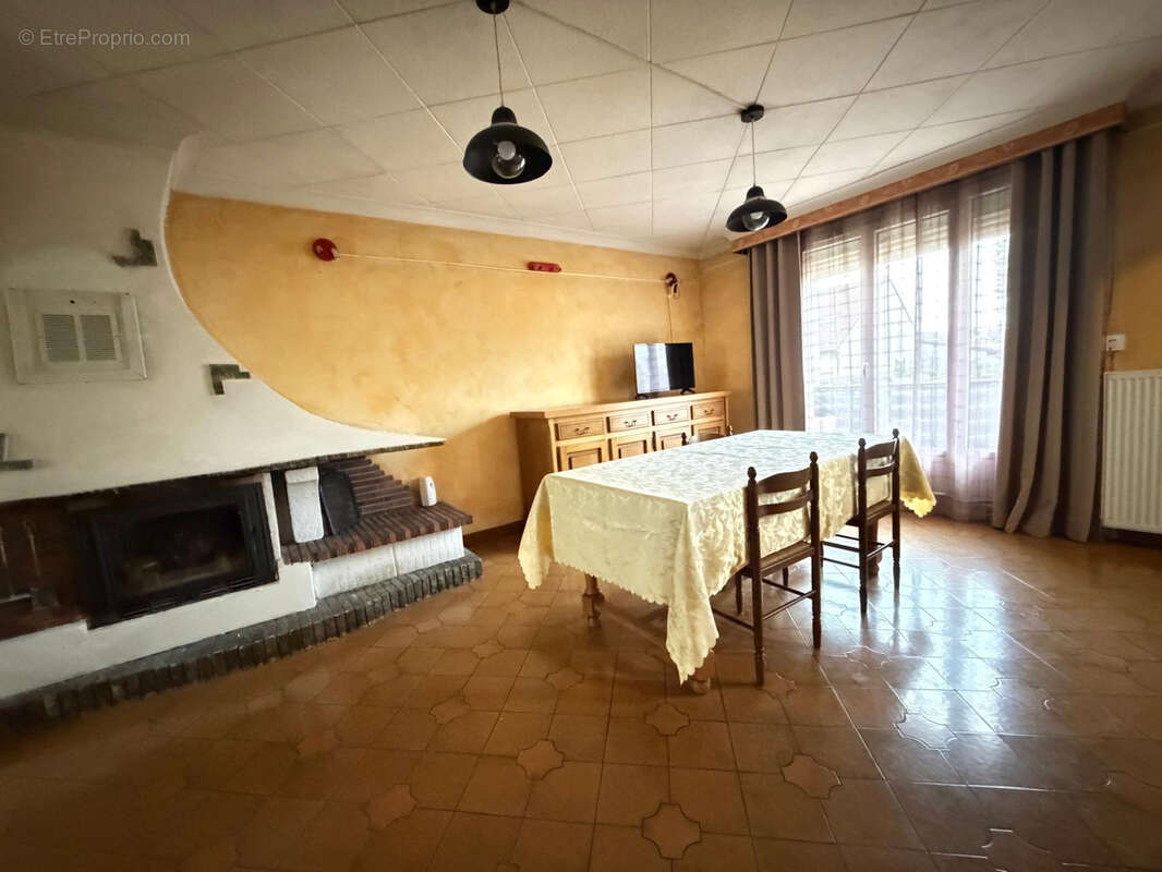 Maison à TREMBLAY-EN-FRANCE