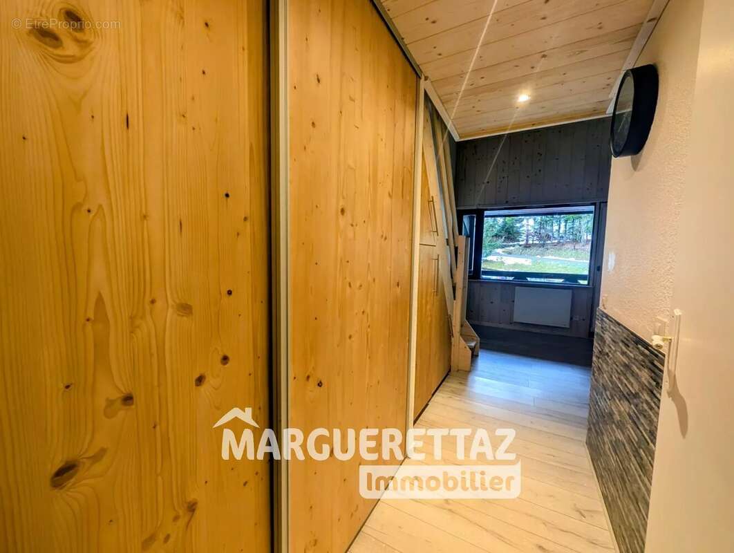 Appartement à SAINT-JEOIRE