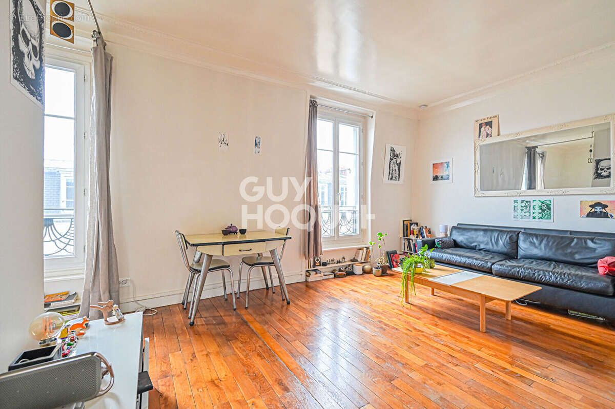 Appartement à PARIS-12E
