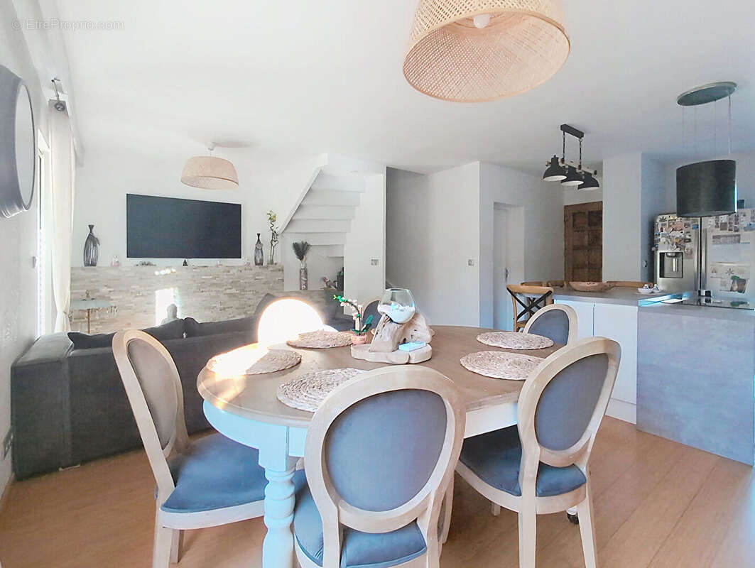 Maison 97 m2 - 4 chambres - piscine - photo 3