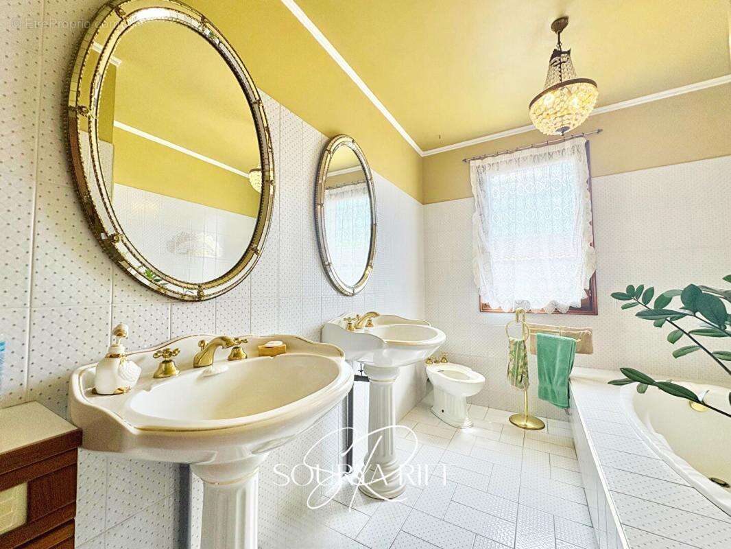 Maison à CARCASSONNE