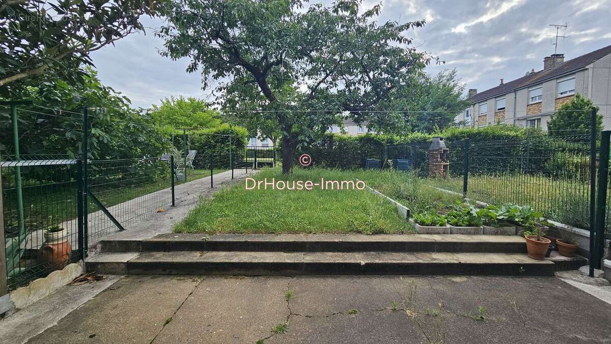 Maison 85 m² à Le Mans  - photo 11