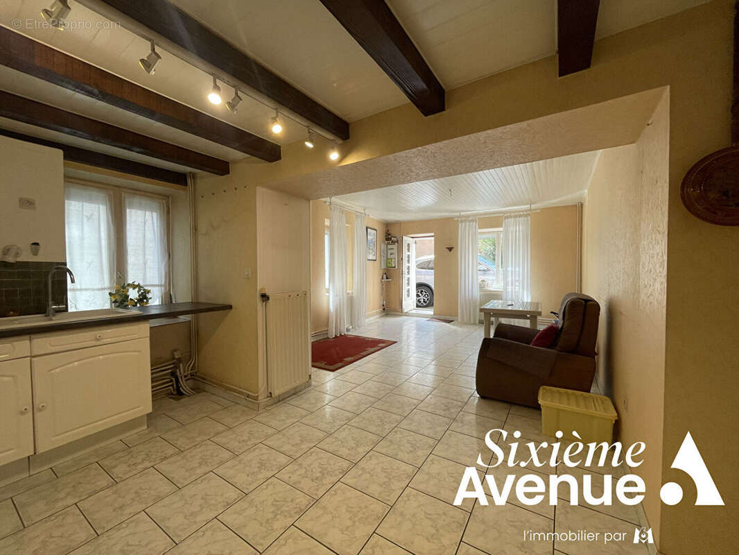 Maison à SAINT-GEORGES-D&#039;ESPERANCHE