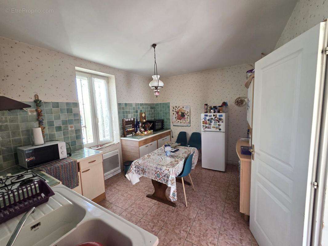 Maison à NEZIGNAN-L&#039;EVEQUE