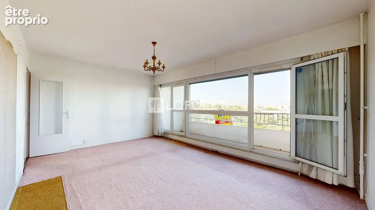 Appartement sans vis-à-vis - Balcon + Loggia + Box - photo 2