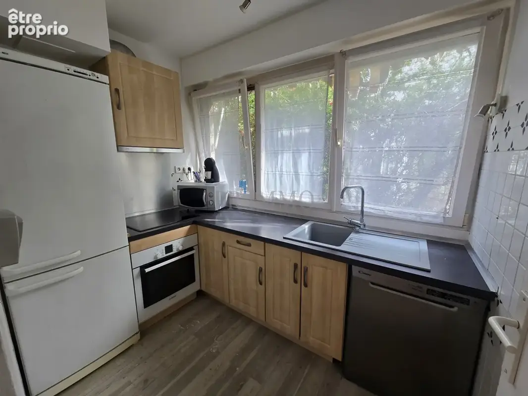 St raphael - centre ville studio 40m2 - photo 1