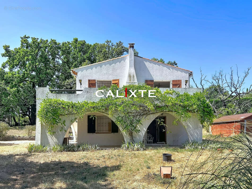 Maison à MONTAUROUX