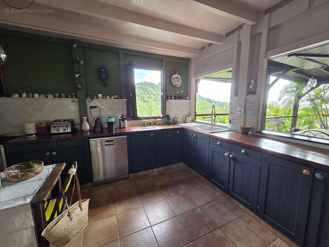 Maison à CASE-PILOTE