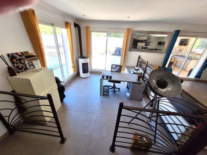 Maison 164 m² à Beaucaire  - photo 12