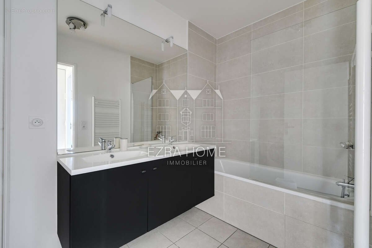 Appartement à ASNIERES-SUR-SEINE