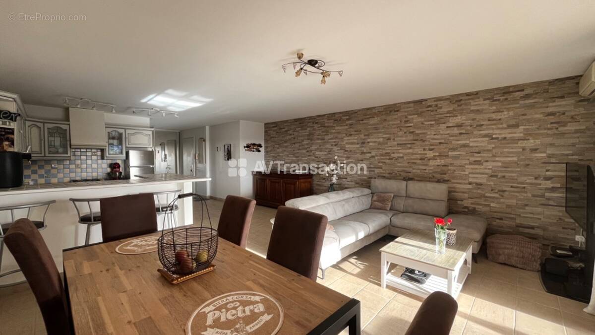 Appartement 88 m² à Pietrosella  - photo 7