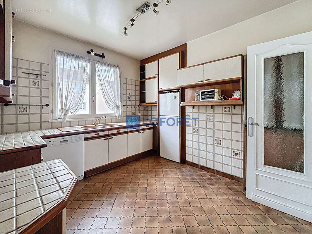 Maison à SAVIGNY-SUR-ORGE