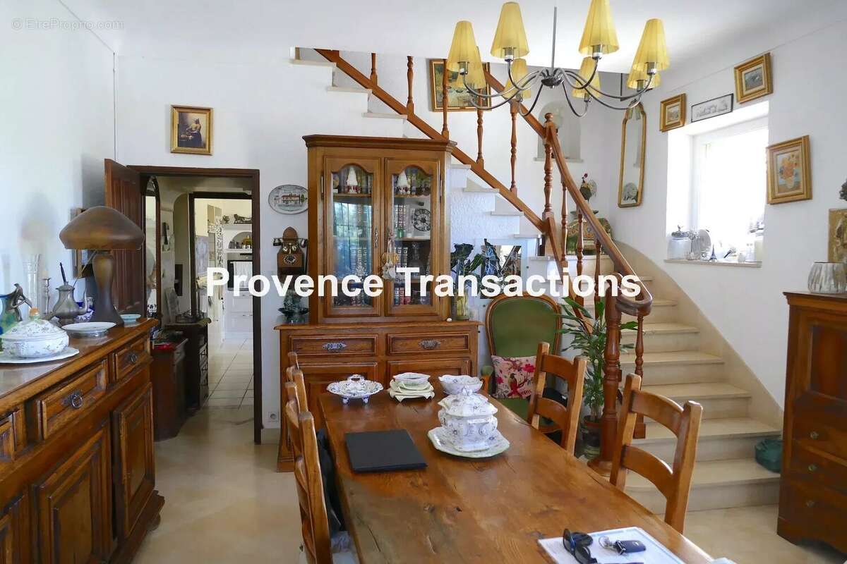 Maison à VACQUEYRAS