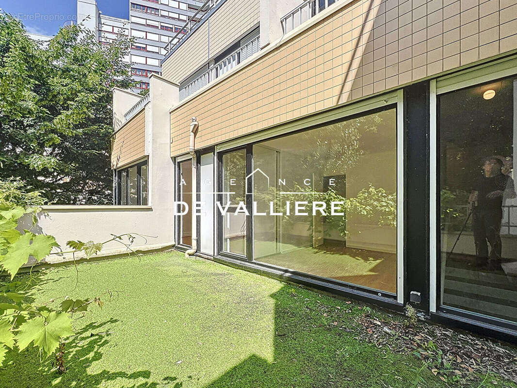 Appartement à NANTERRE