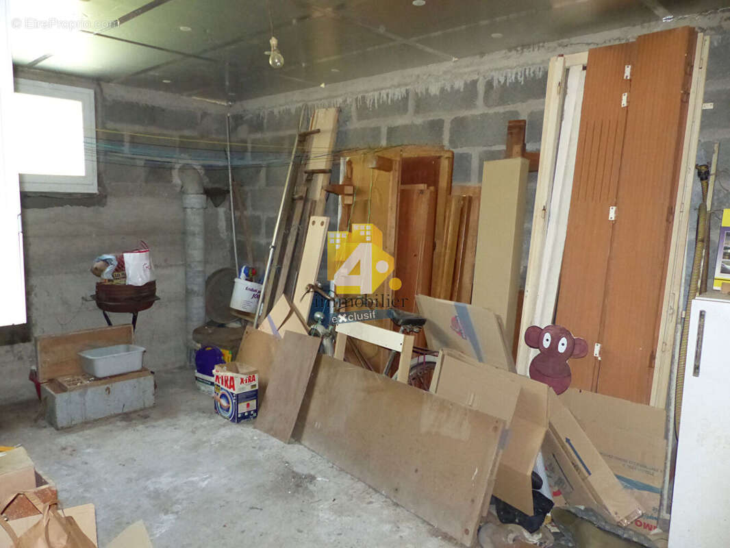 Maison à LA CHAPELLE-LAUNAY