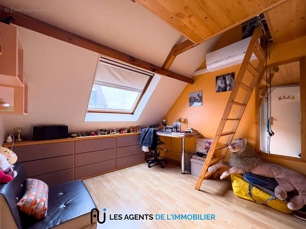 Maison à NANTERRE