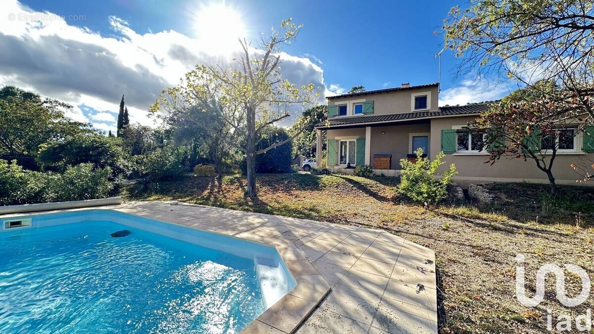 Photo 1 - Maison à CALVISSON