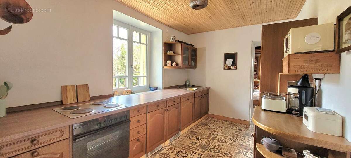 Maison à LE PUID