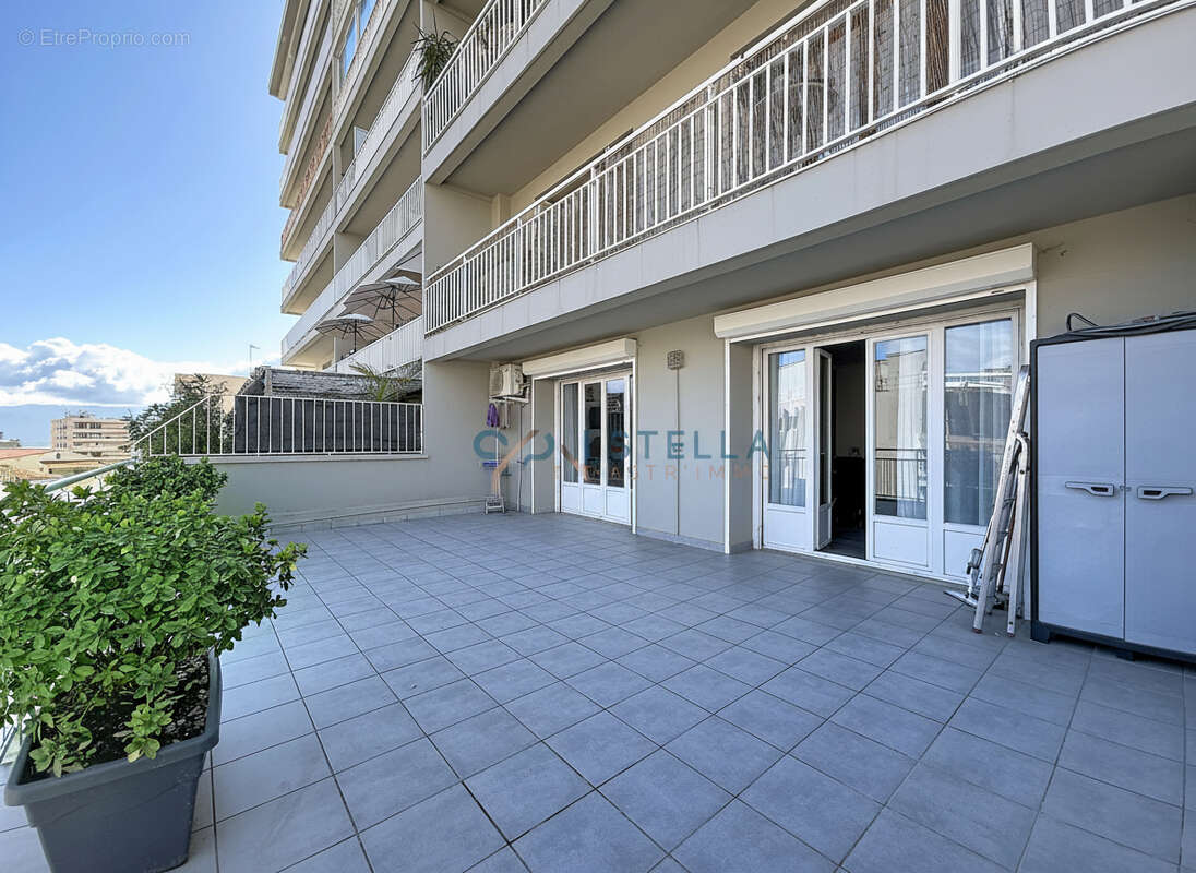 Appartement à AJACCIO
