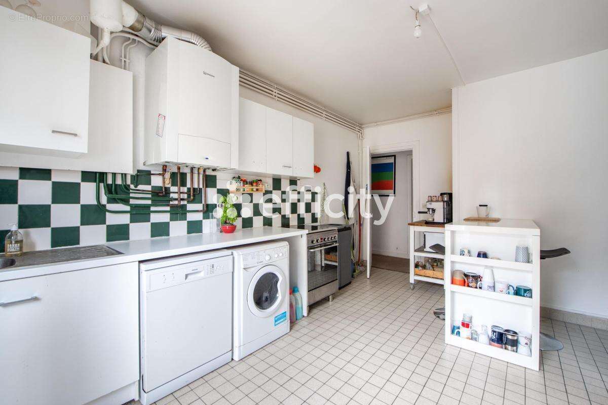 Appartement à PARIS-9E