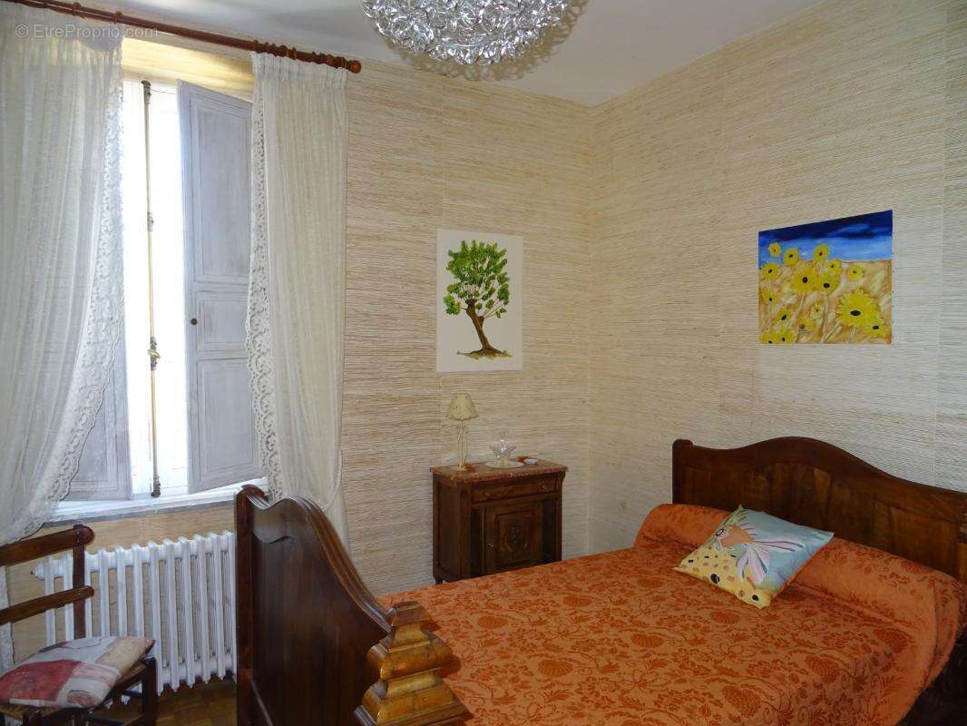Secteur saint hilaire les places proche de nexon en haute vienne magnifique manoir du 17eme de 280 m² habitables sur 17862 m² de - photo 21