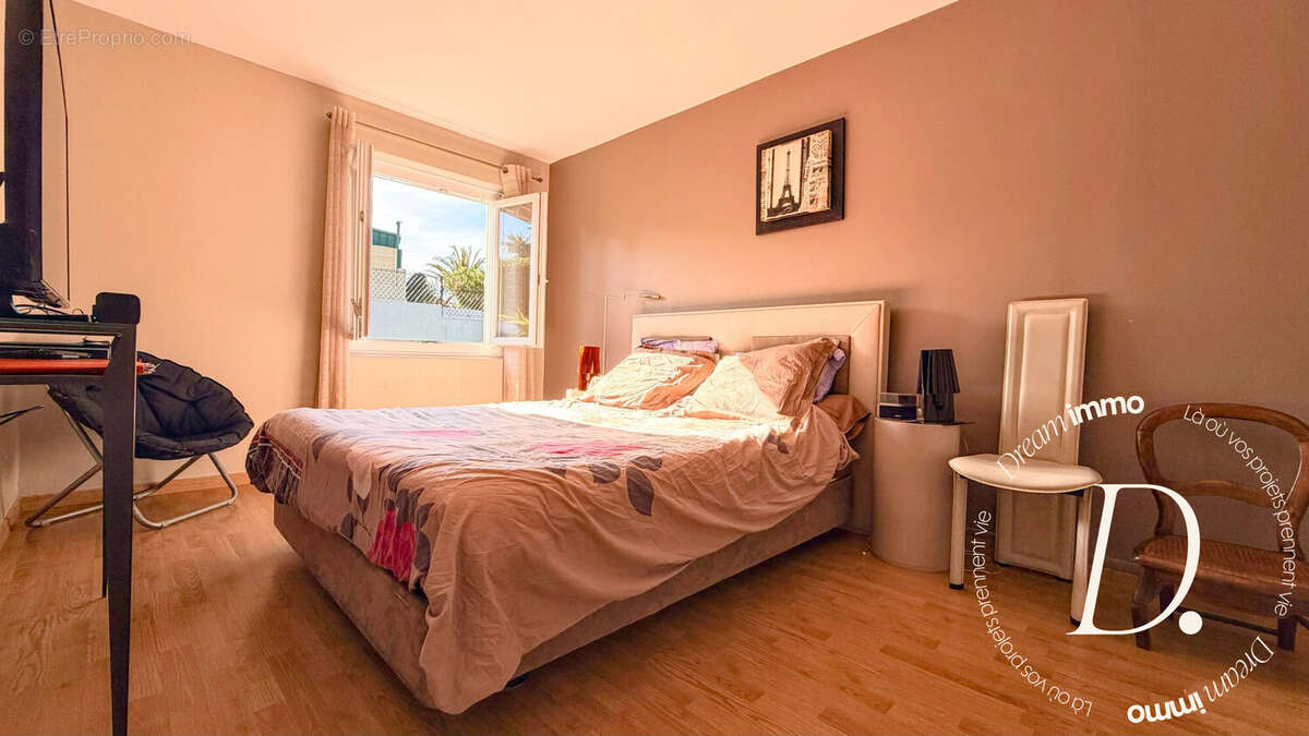 Maison à SAINT-MARTIN-DE-SEIGNANX