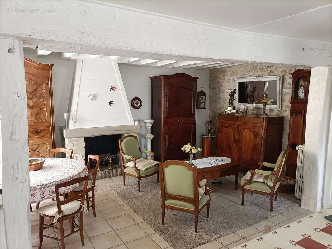 Maison à MAULE