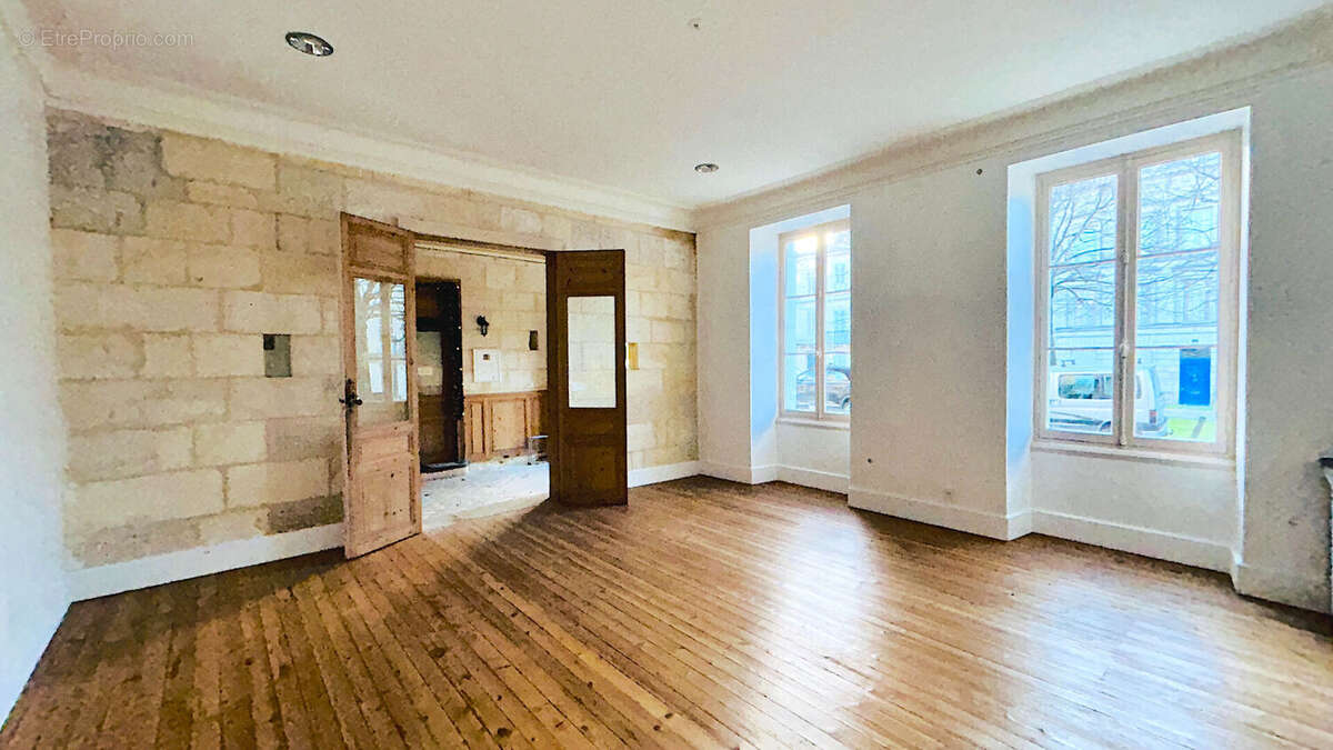 Appartement à JONZAC