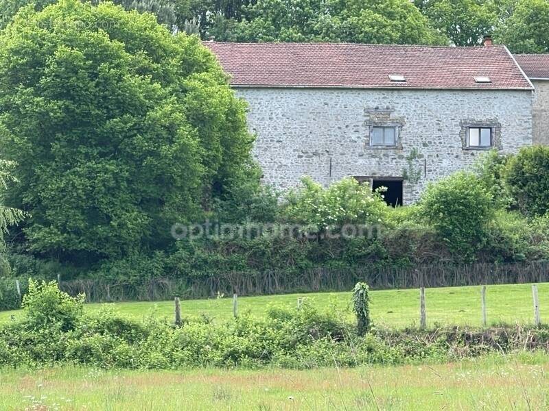 Maison à CHATEAUPONSAC