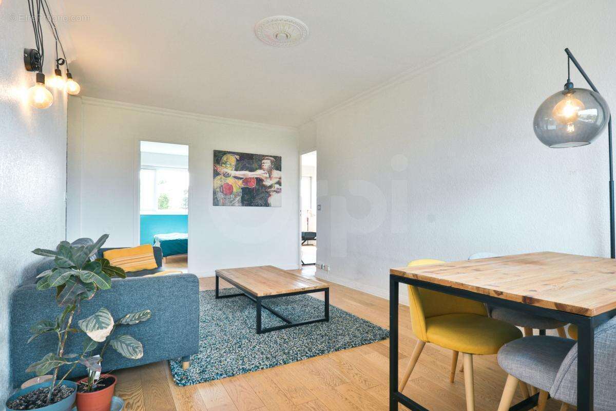 Appartement à LYON-5E
