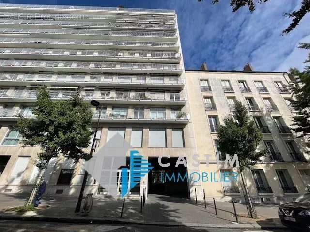 Parking à PARIS-14E