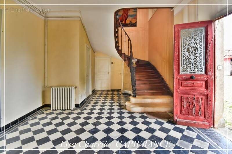 Maison à LE HOUGA