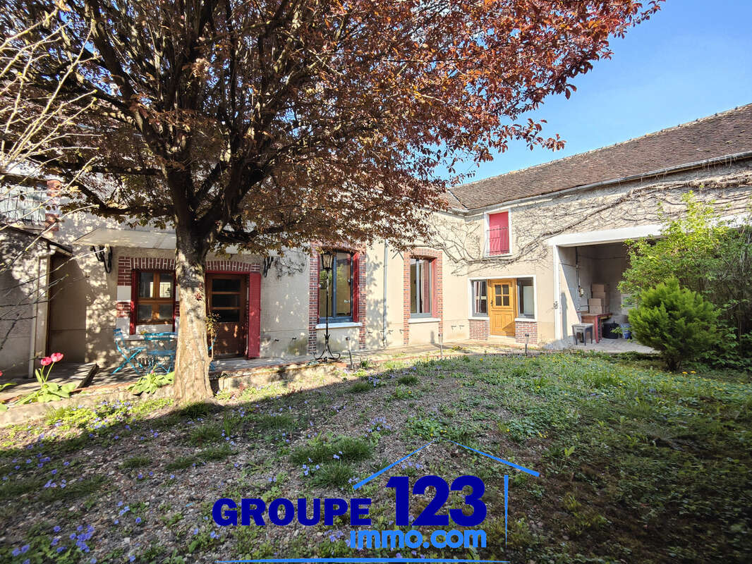 Maison à ORMOY